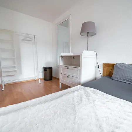 Fullhouse - - W110 - Smarttv - 2 Bedrooms Apartment *