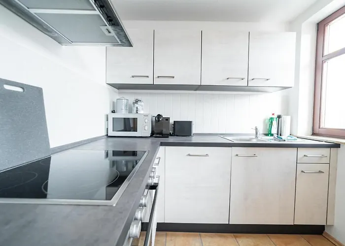 Apartment Fullhouse - - W110 - Smarttv - 2 Bedrooms *