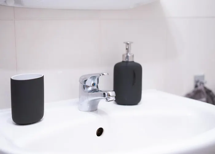 Fullhouse - - W110 - Smarttv - 2 Bedrooms *