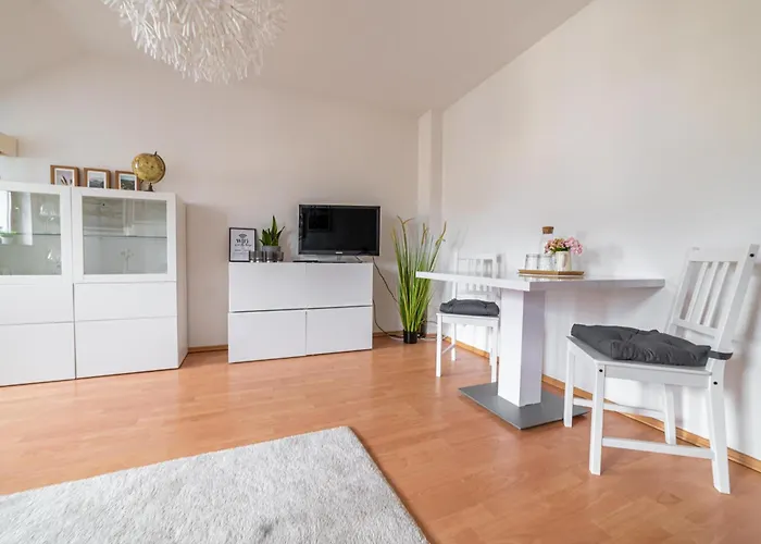 Apartment Fullhouse - - W110 - Smarttv - 2 Bedrooms